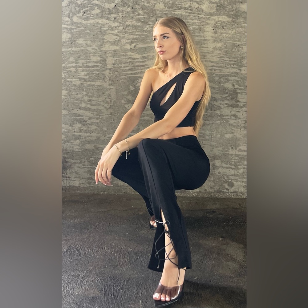 Black front slit pants